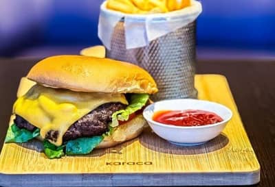the Lilos Lounge Lusail