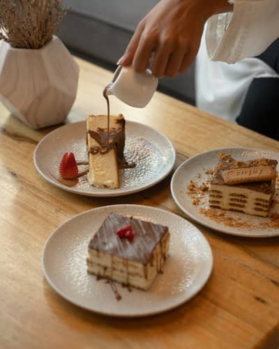Laura Cafe Lusail