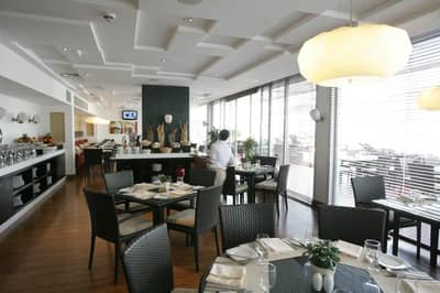 Aqua Cafe  Dubai