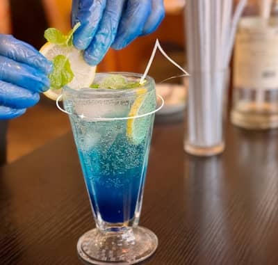Food & Drinks