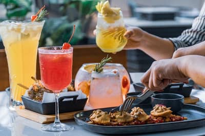 Food & Drinks