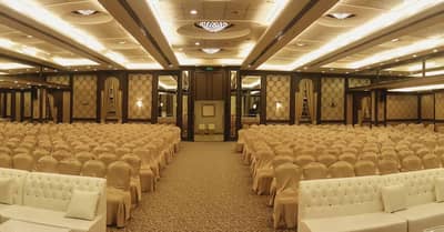 New Seasons Hall