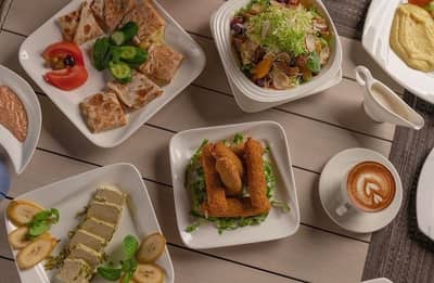 Food & Drinks
