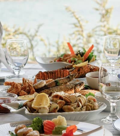 Food & Drinks