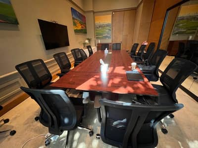 Cora Meeting Room