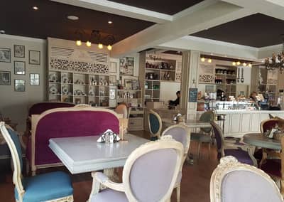 Cafe