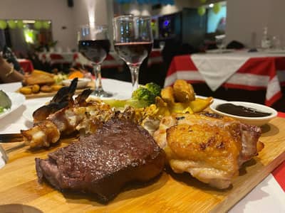 Food & Drinks