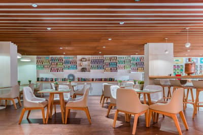 Stassen Tea Lounge