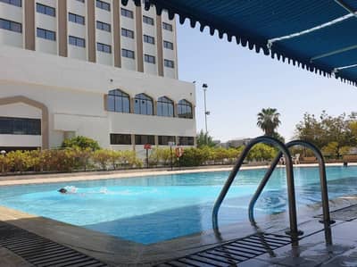 Full Pool Area