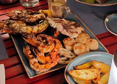 Bait Al Bahr restaurant Muscat Oman