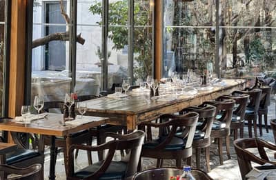 Restaurant 2