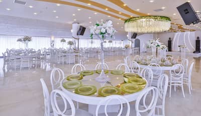 Silver Salon
