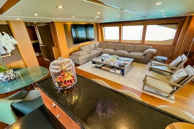 A 4 Encore  Yacht Dubai