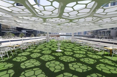 Upper Deck / Sky Deck / Sun Deck