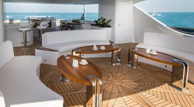 Upper Deck / Sky Deck / Sun Deck