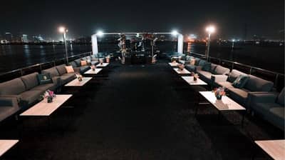 Upper Deck / Sky Deck / Sun Deck