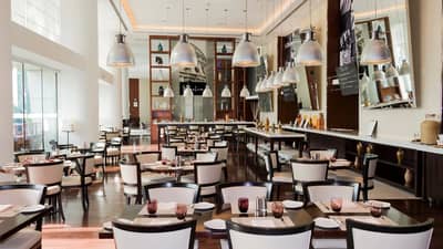 MezzaLuna - Trattoria Italiana