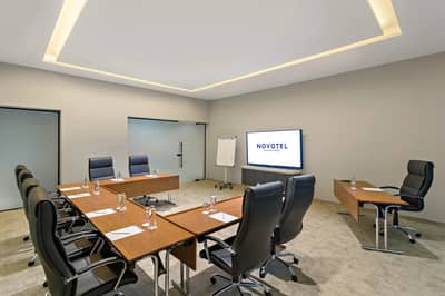 Meeting Room 03