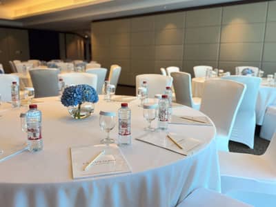 La Suite Dubai Hotel & Apartments