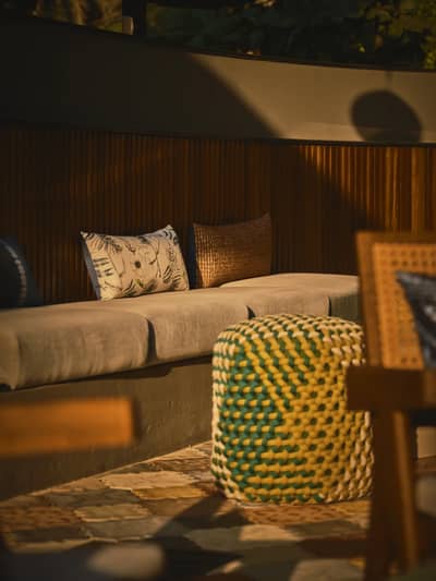 Farrago Bar & Lounge