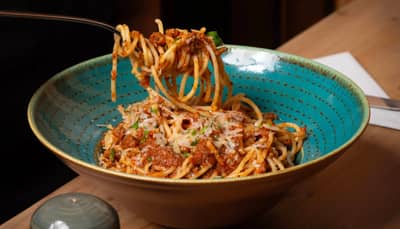 Verra Pizza Italian Restaurant Makkah