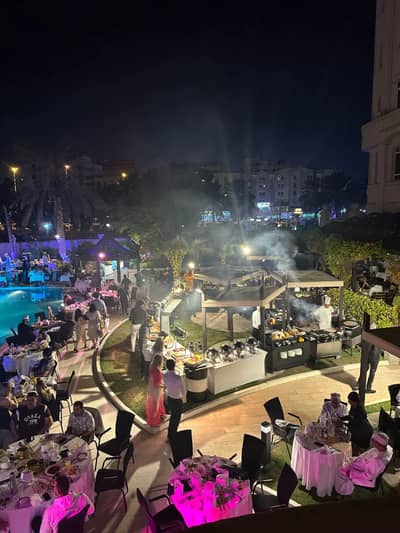 Olivos Lawn & Pool 4