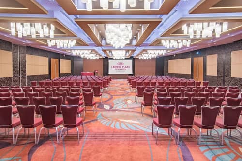 Crowne Plaza Doha The Business Park An IHG Hotel
