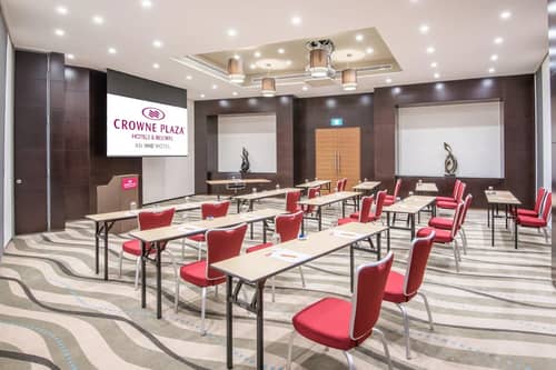 Crowne Plaza Doha The Business Park An IHG Hotel