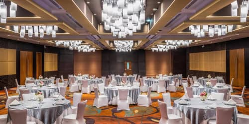 Crowne Plaza Doha The Business Park An IHG Hotel