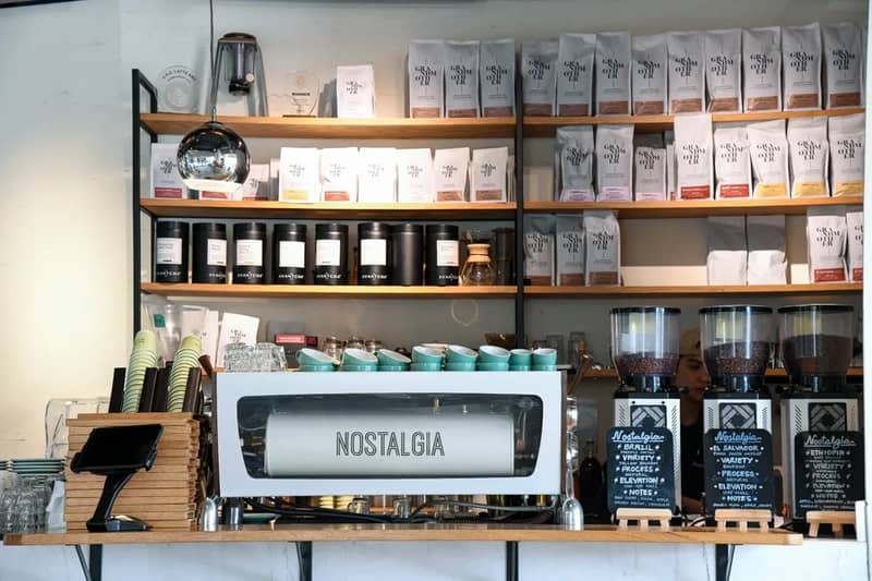 Nostalgia Cafe