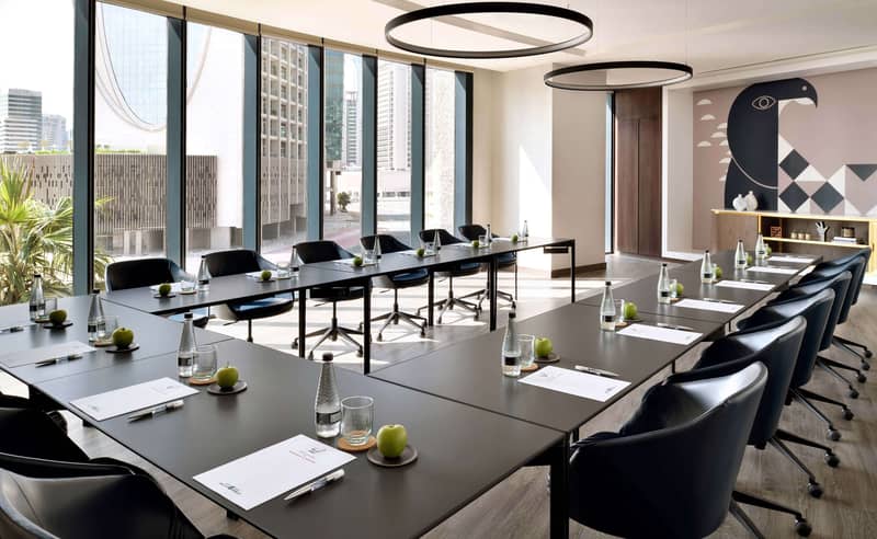 Falcon Meeting Room