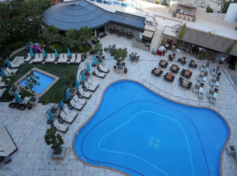 Elite Crystal Hotel