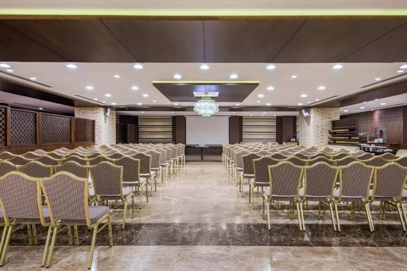 Crowne Plaza Madinah