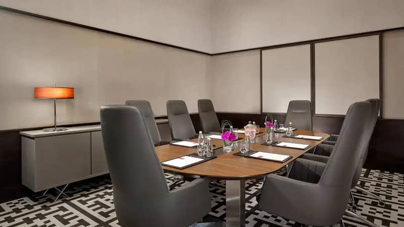 Grand Hyatt Abu Dhabi Hotel & Residences Emirates Pearl