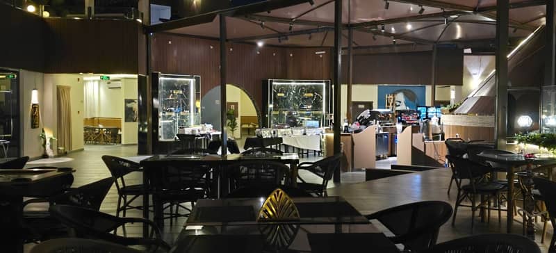Yaz Cafe & Lounge