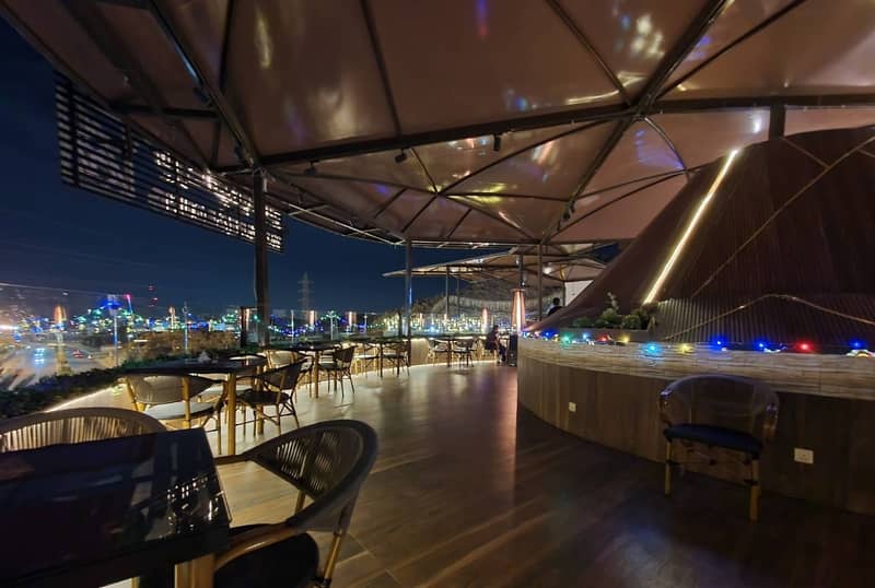 Yaz Cafe & Lounge