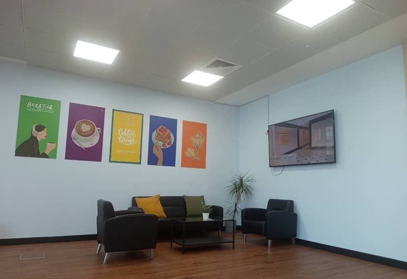 HUB Business Center Royal Plaza