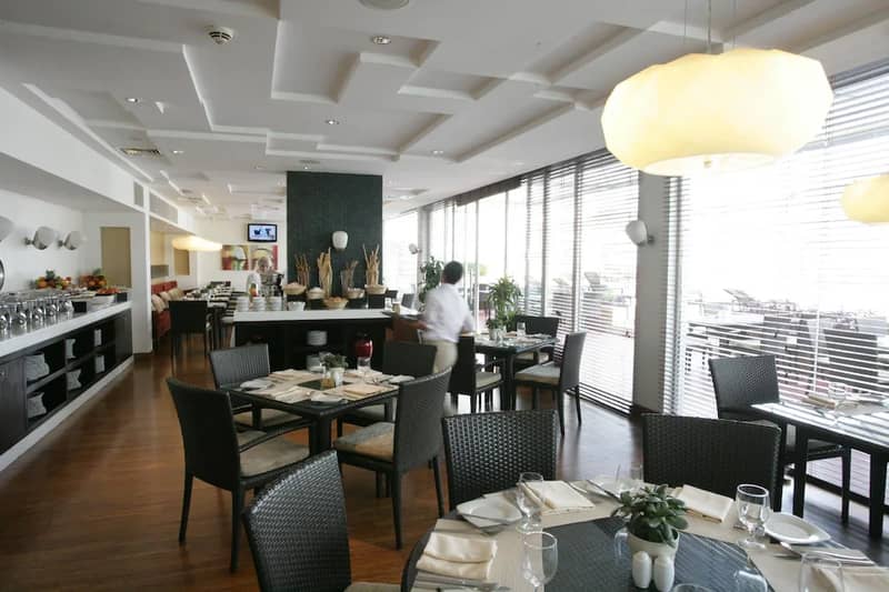 Aqua Cafe  Dubai