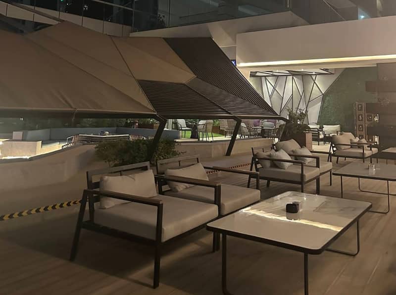 Cocoluna Lounge