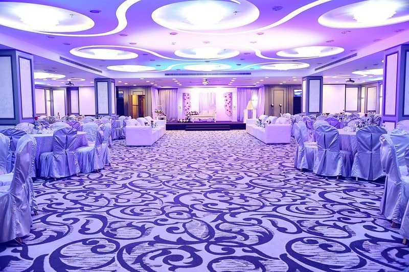 New Seasons Hall