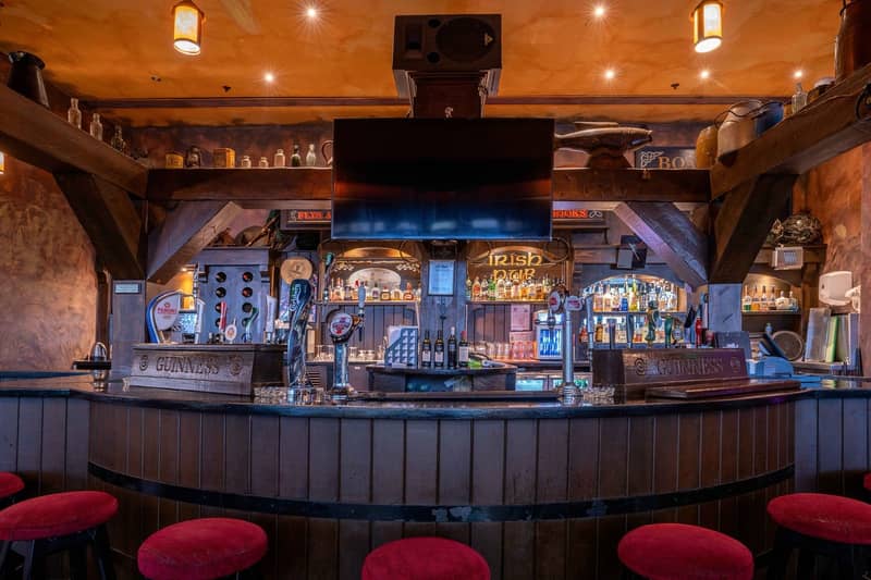 Fiddlers Green Irish Pub Manama