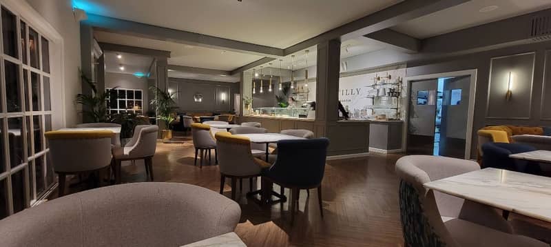 Cafe Chantilly & Patisserie