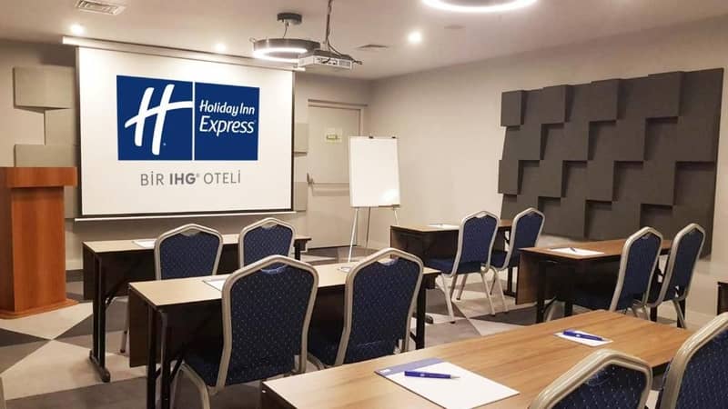 Holiday Inn Express Istanbul  Atakoy Metro