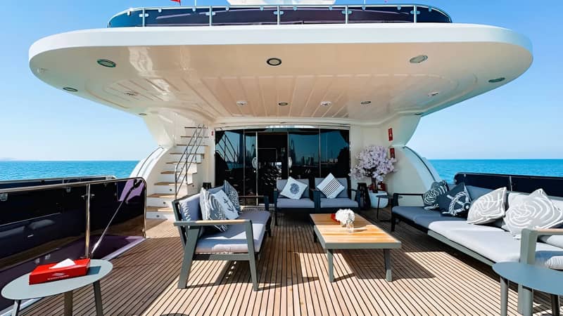A 1 Stardom  Yacht Dubai