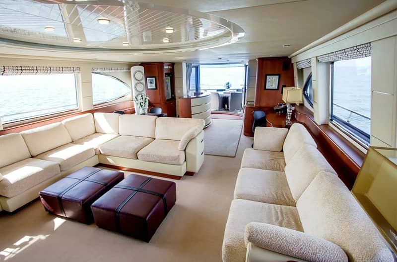 Azimut 100ft VERA Yacht Dubai
