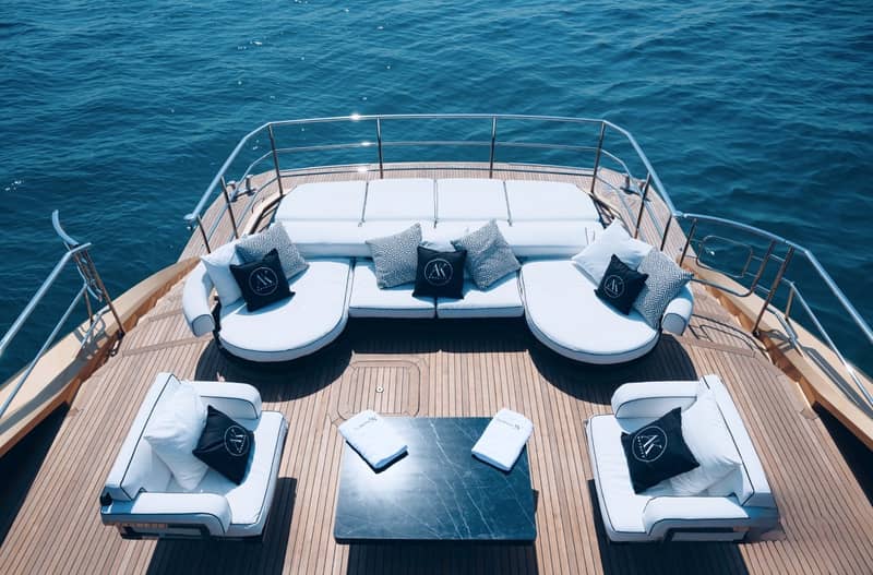 Royalty 136ft  MAYA Yacht  Dubai