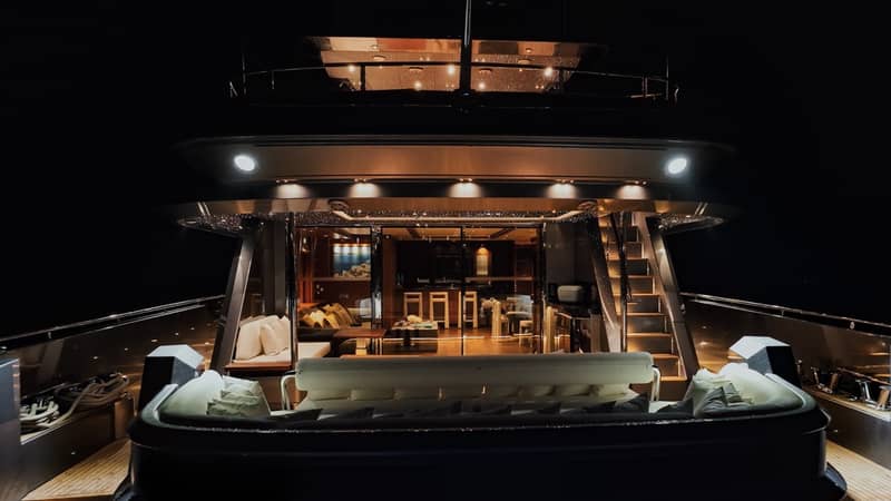 Helios Yacht Rental Dubai