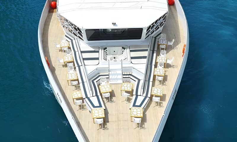 Lotus 240 Lotus Yachts Dubai
