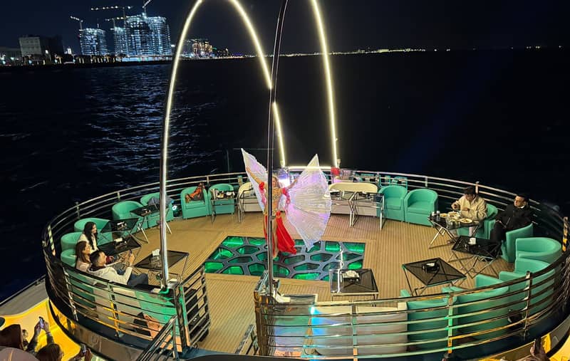 Lotus Royale By Lotus Yacht Dubai