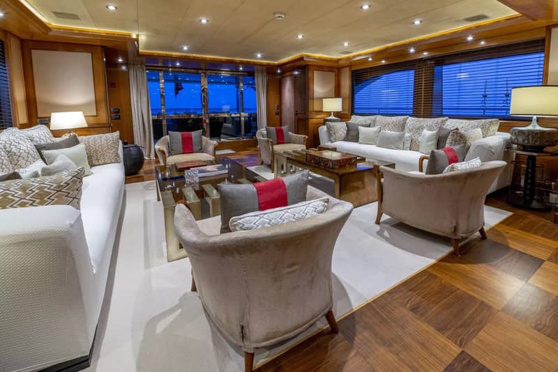 Omina  Rental Yacht  Dubai